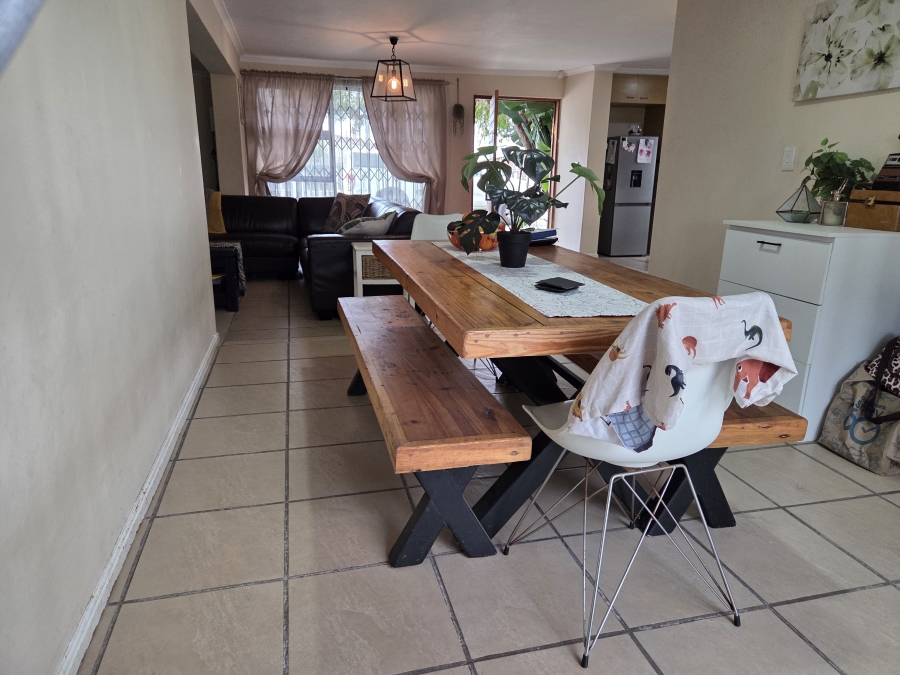3 Bedroom Property for Sale in Windsor Park Western Cape